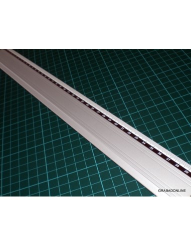 Regla Metálica de Aluminio Antideslizante 50 cm